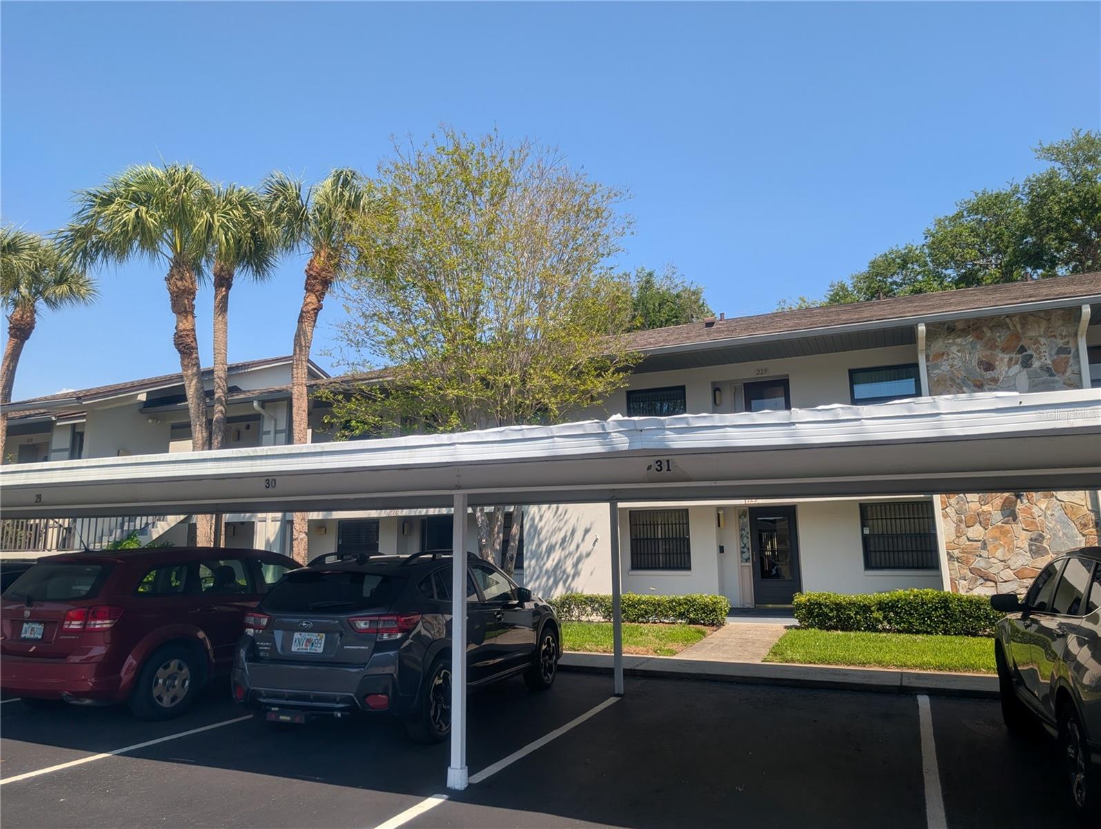 HARSHAW LAKE PARK CONDO - Residential