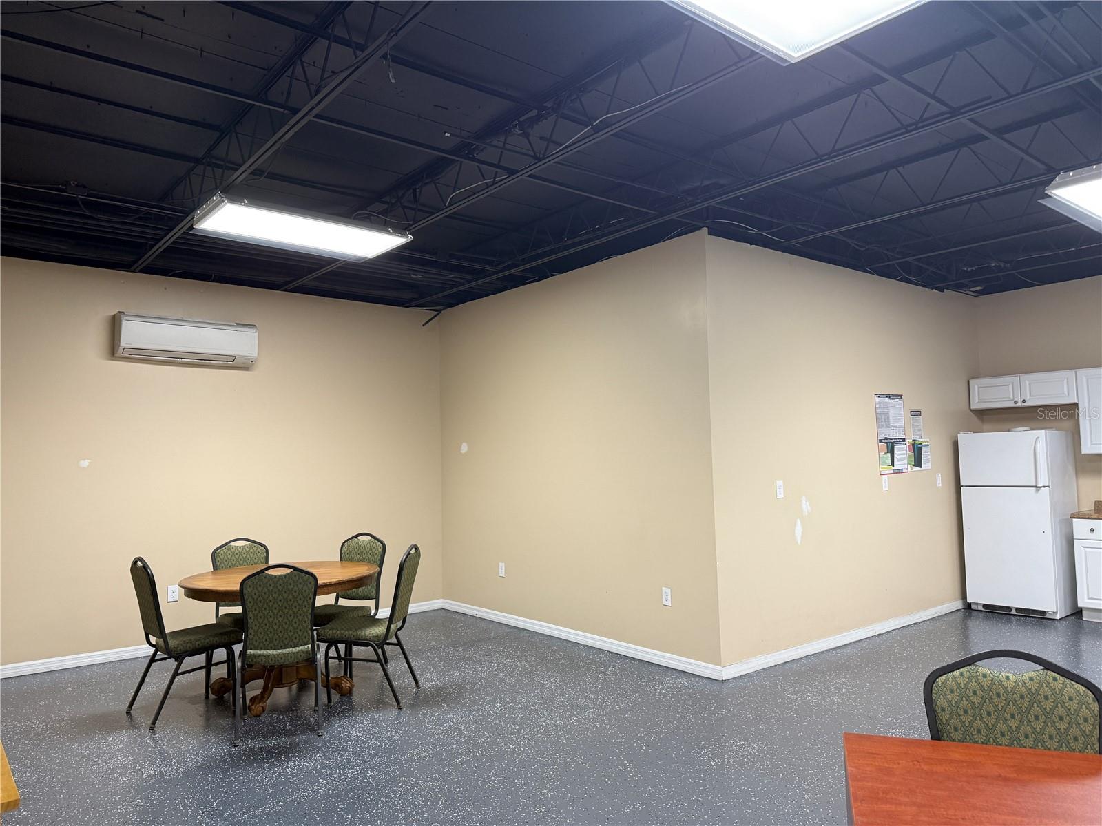 SHORE ACRES - Commercial Sale