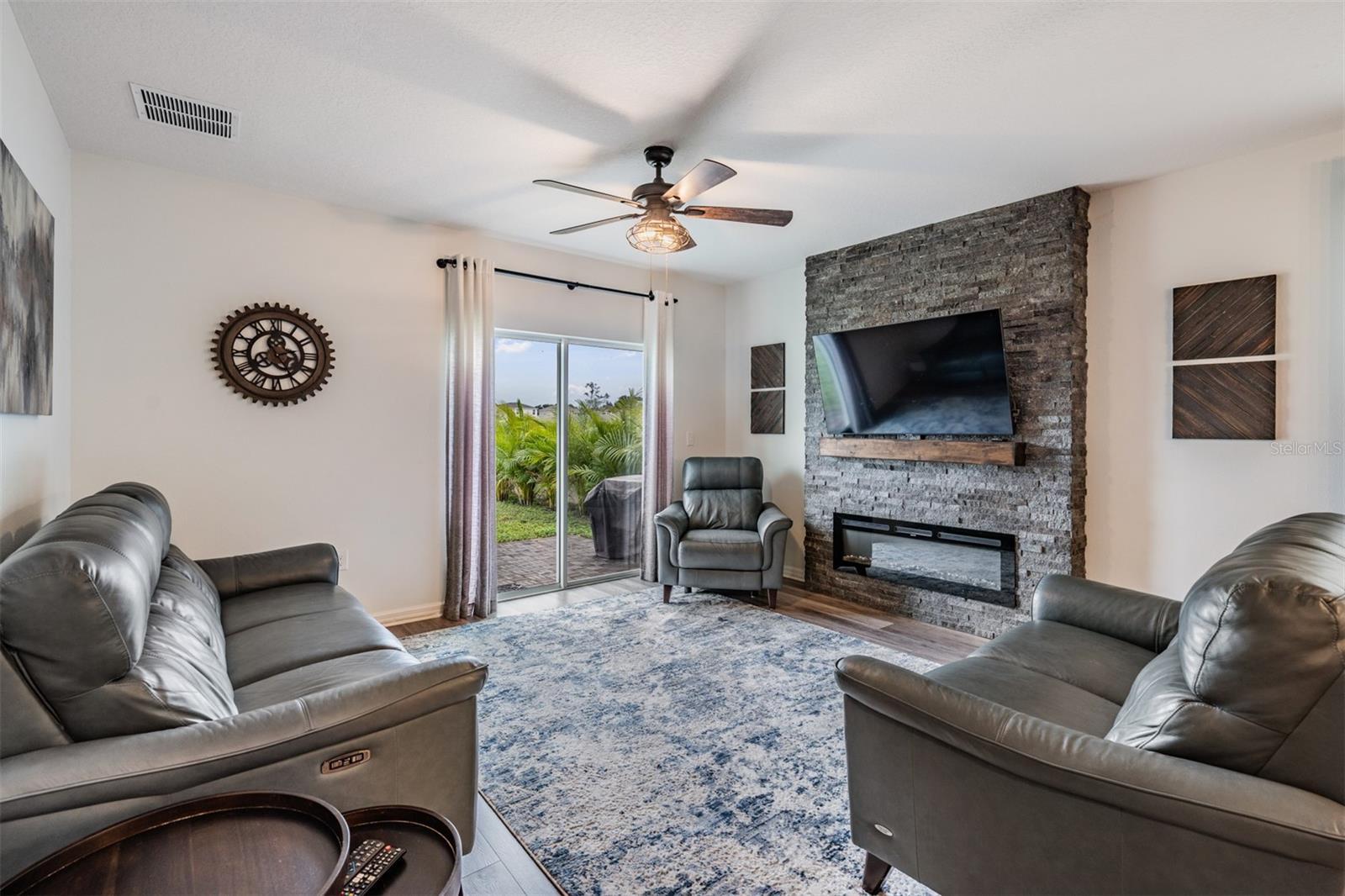 MIRADA PRCL 17-1 - Residential