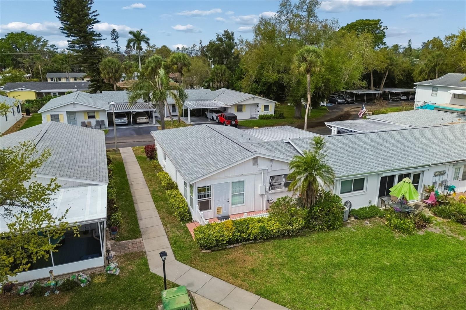 VILLAGER APTS - Residential