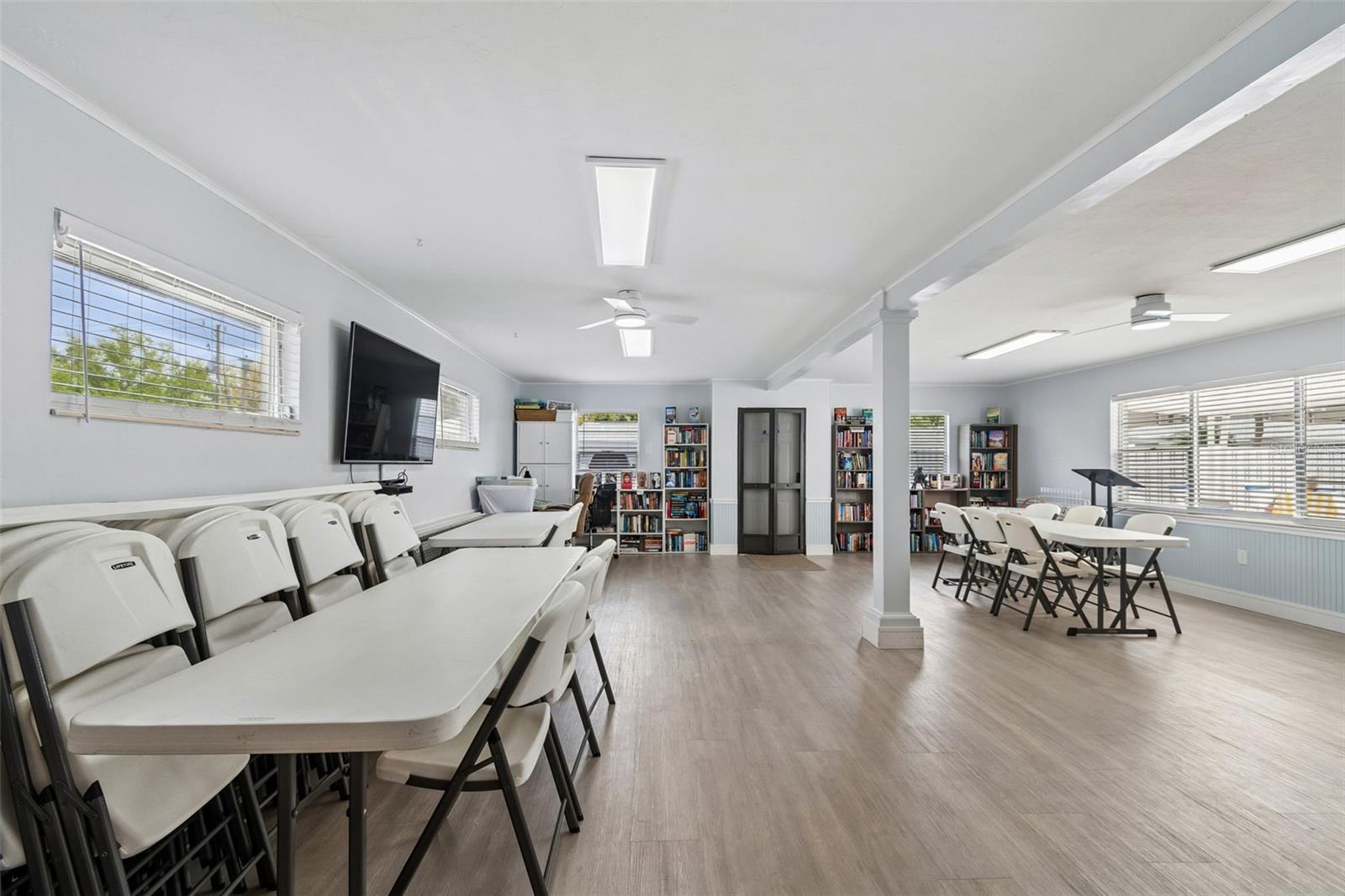 VILLAGER APTS - Residential