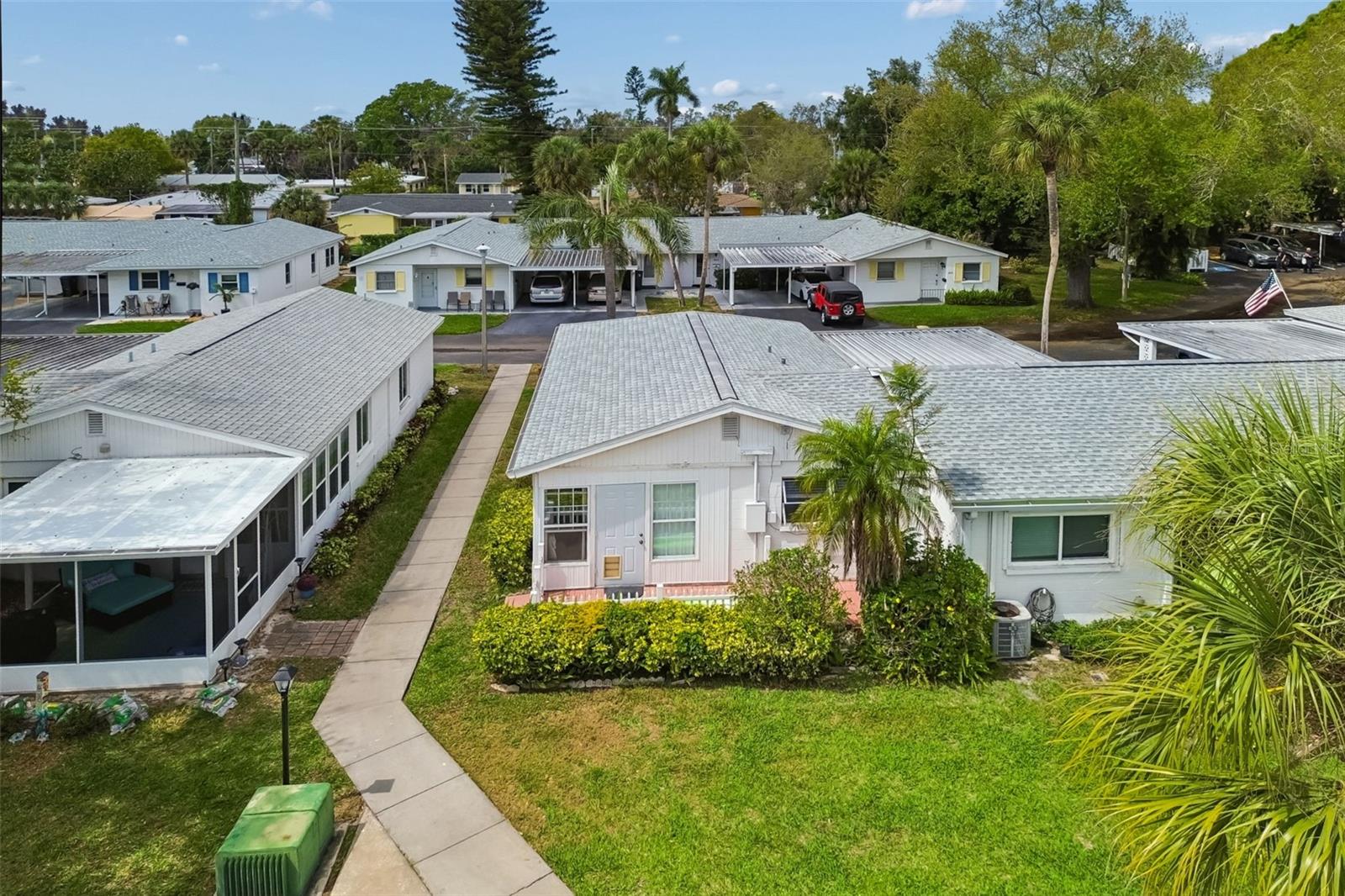 VILLAGER APTS - Residential