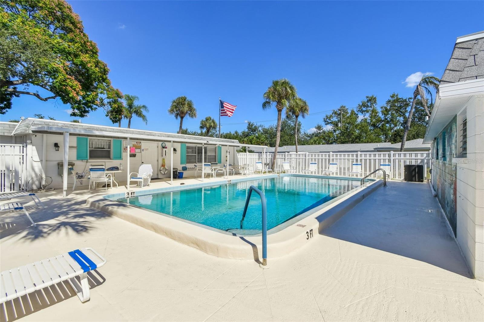 VILLAGER APTS - Residential