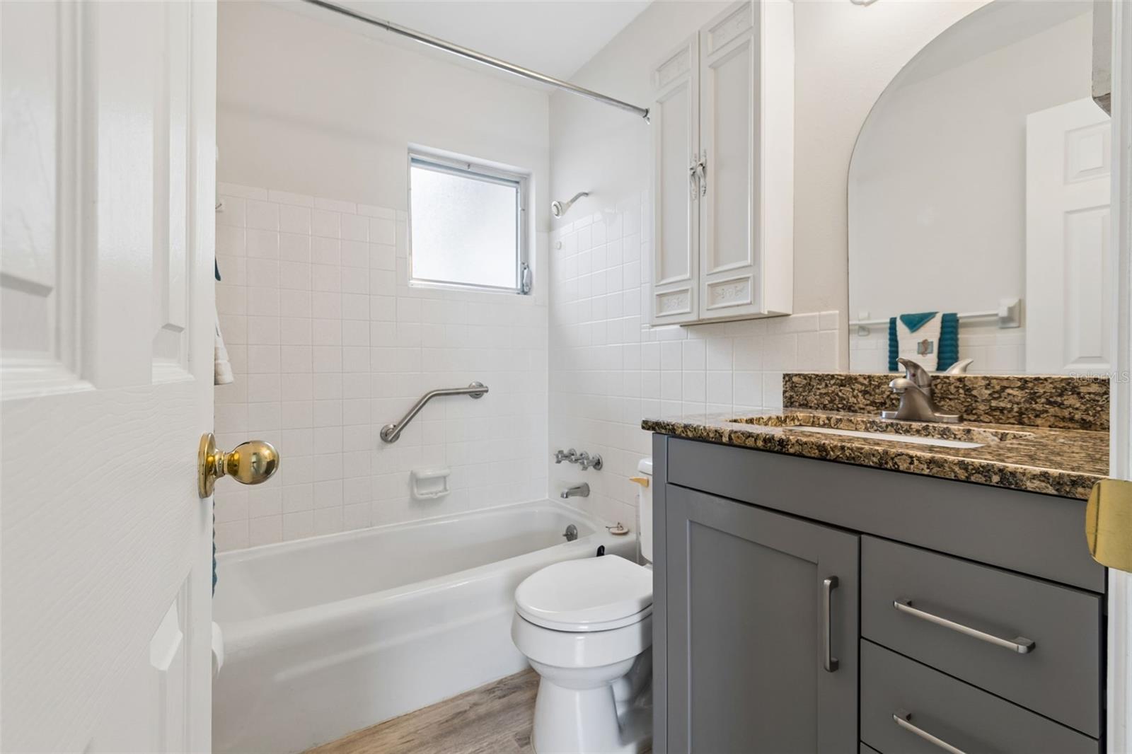 VILLAGER APTS - Residential