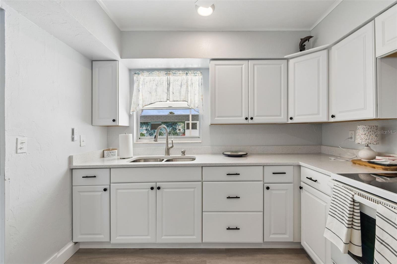 VILLAGER APTS - Residential