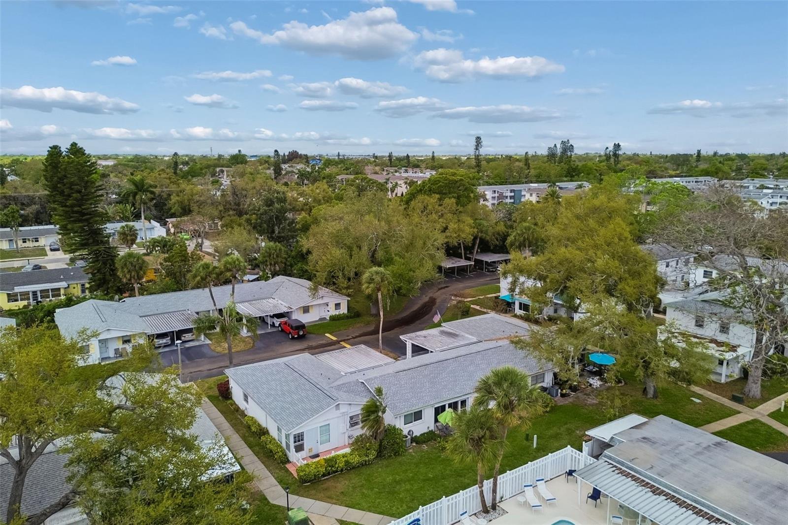 VILLAGER APTS - Residential