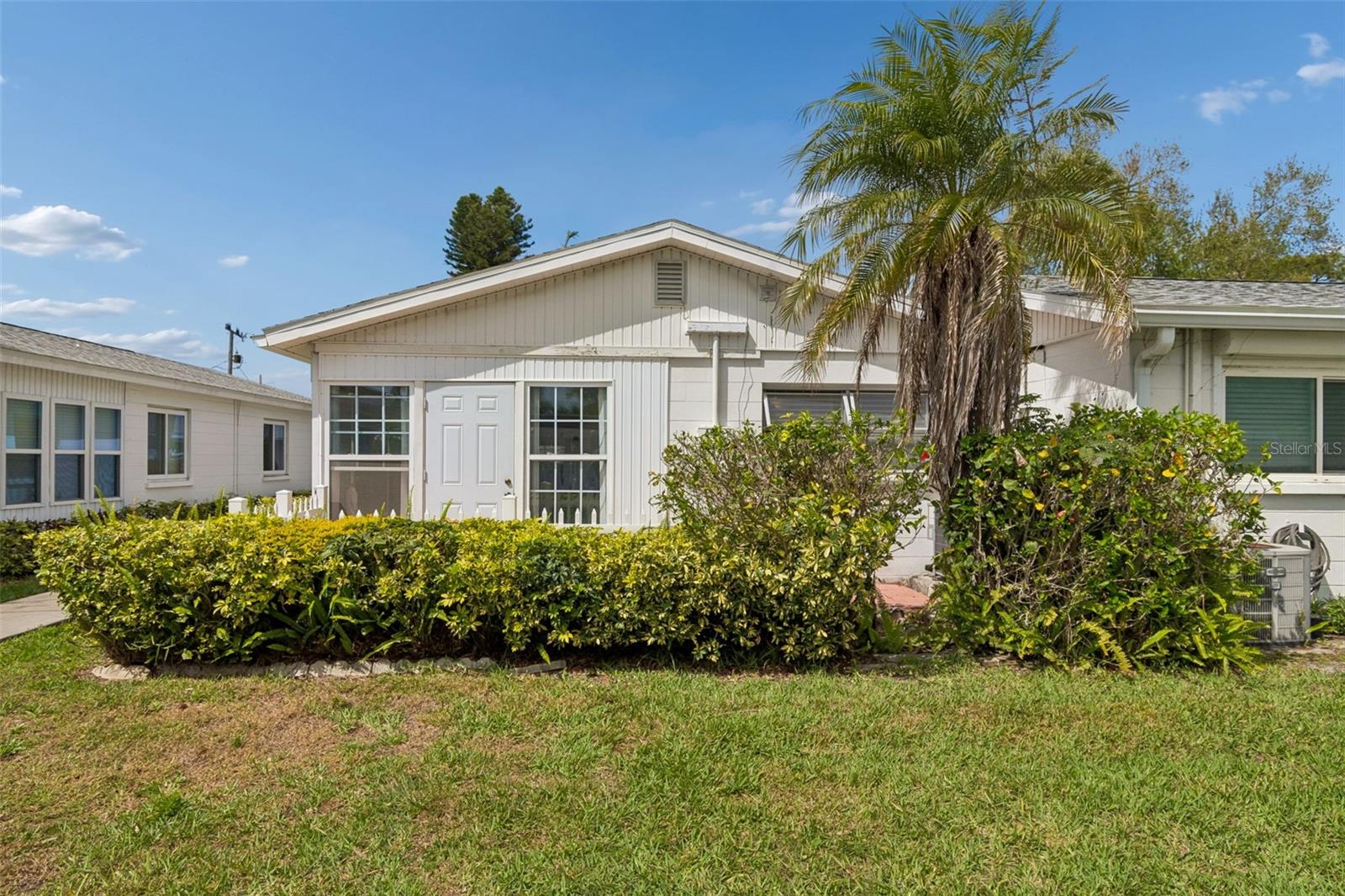 VILLAGER APTS - Residential