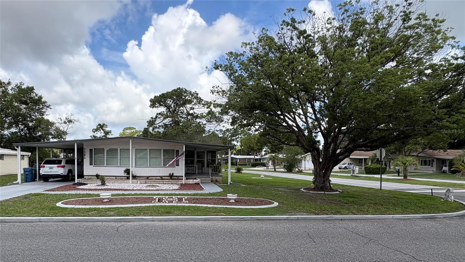 7363 BROOKRIDGE CENTRAL BOULEVARD