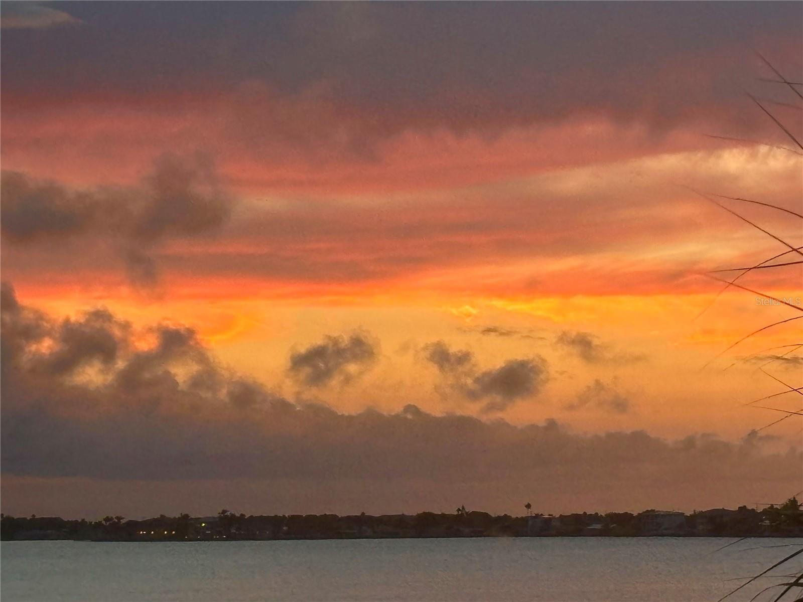 HARBOUR CLUB CONDO - Residential