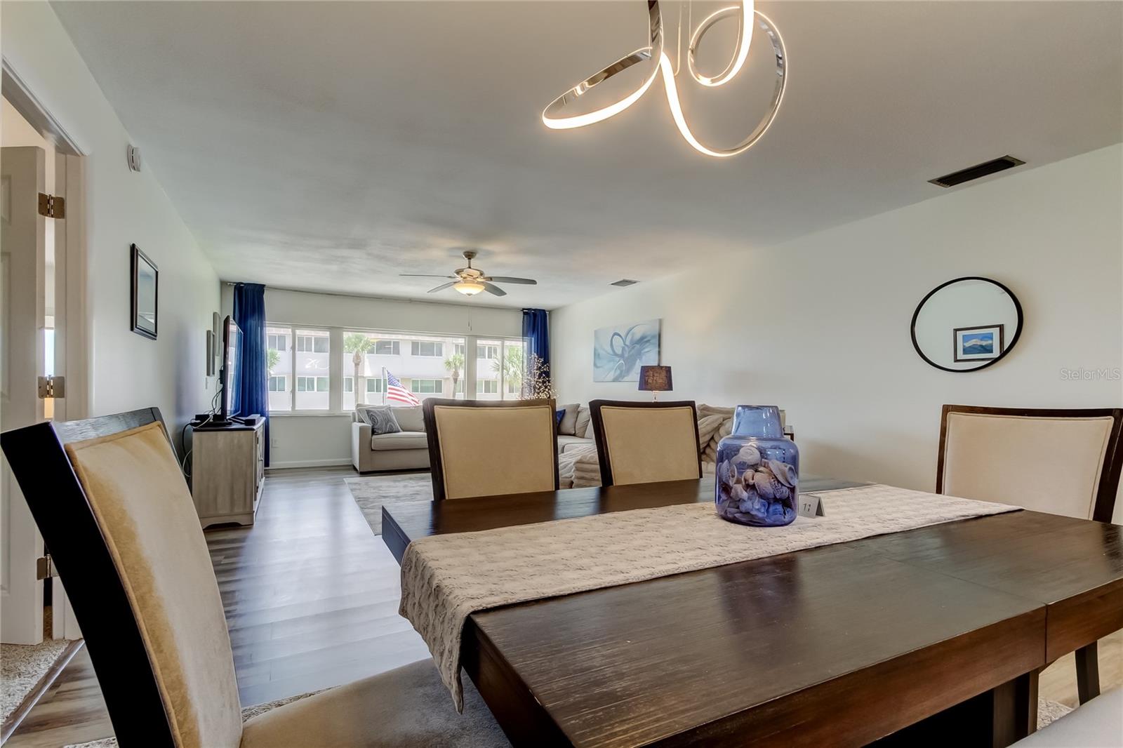 HARBOUR CLUB CONDO - Residential