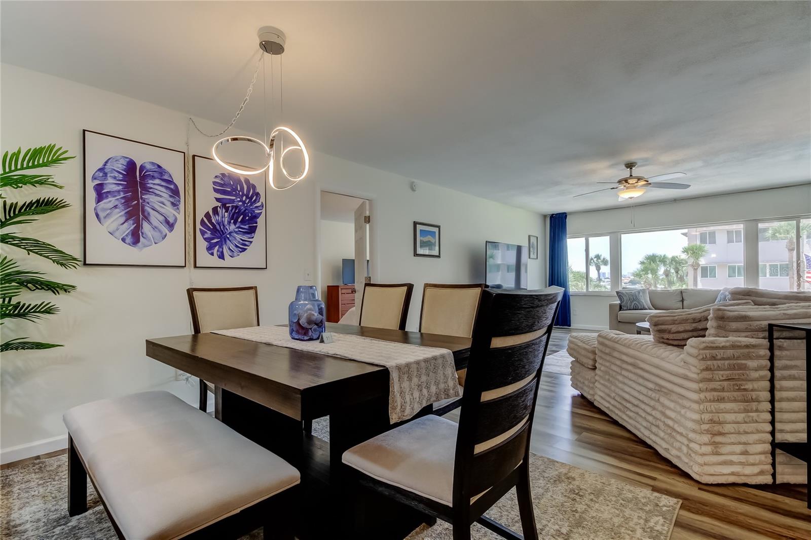 HARBOUR CLUB CONDO - Residential