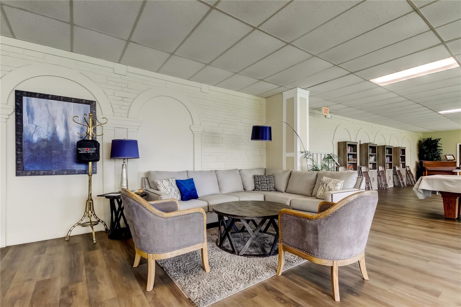 HARBOUR CLUB CONDO - Residential