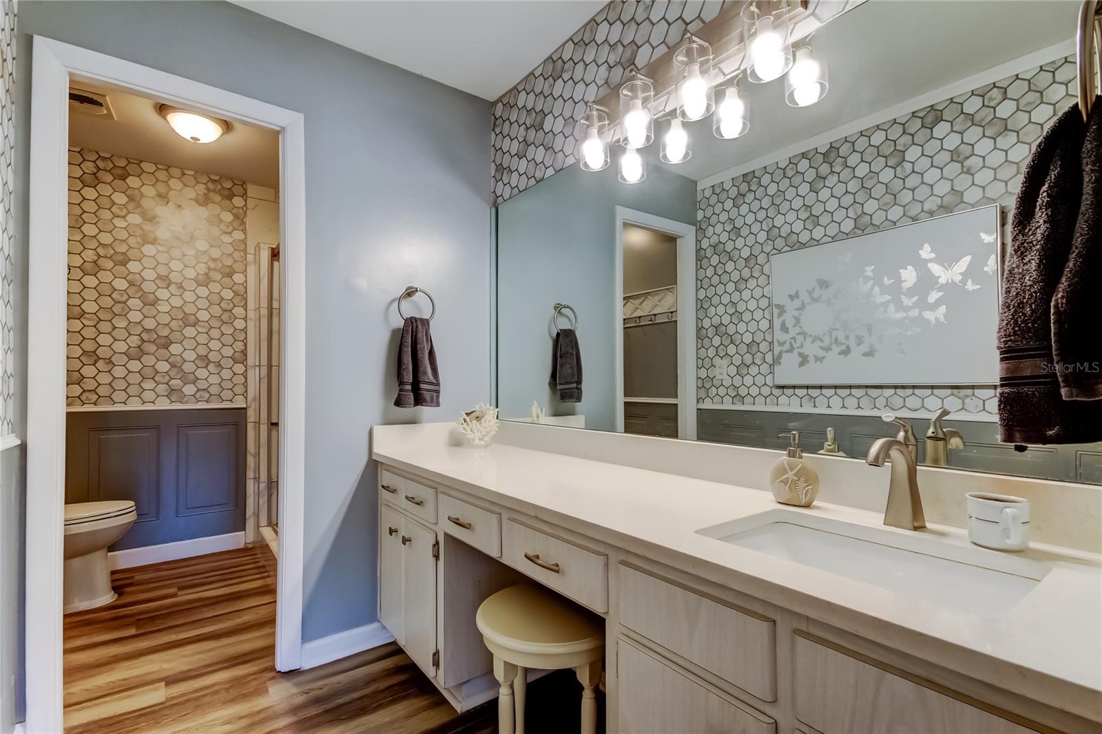 HARBOUR CLUB CONDO - Residential