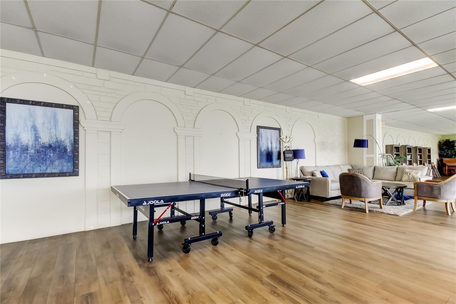 HARBOUR CLUB CONDO - Residential