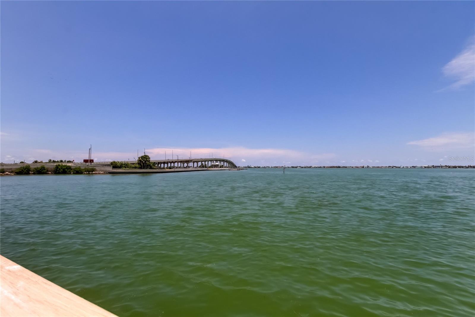 HARBOUR CLUB CONDO - Residential