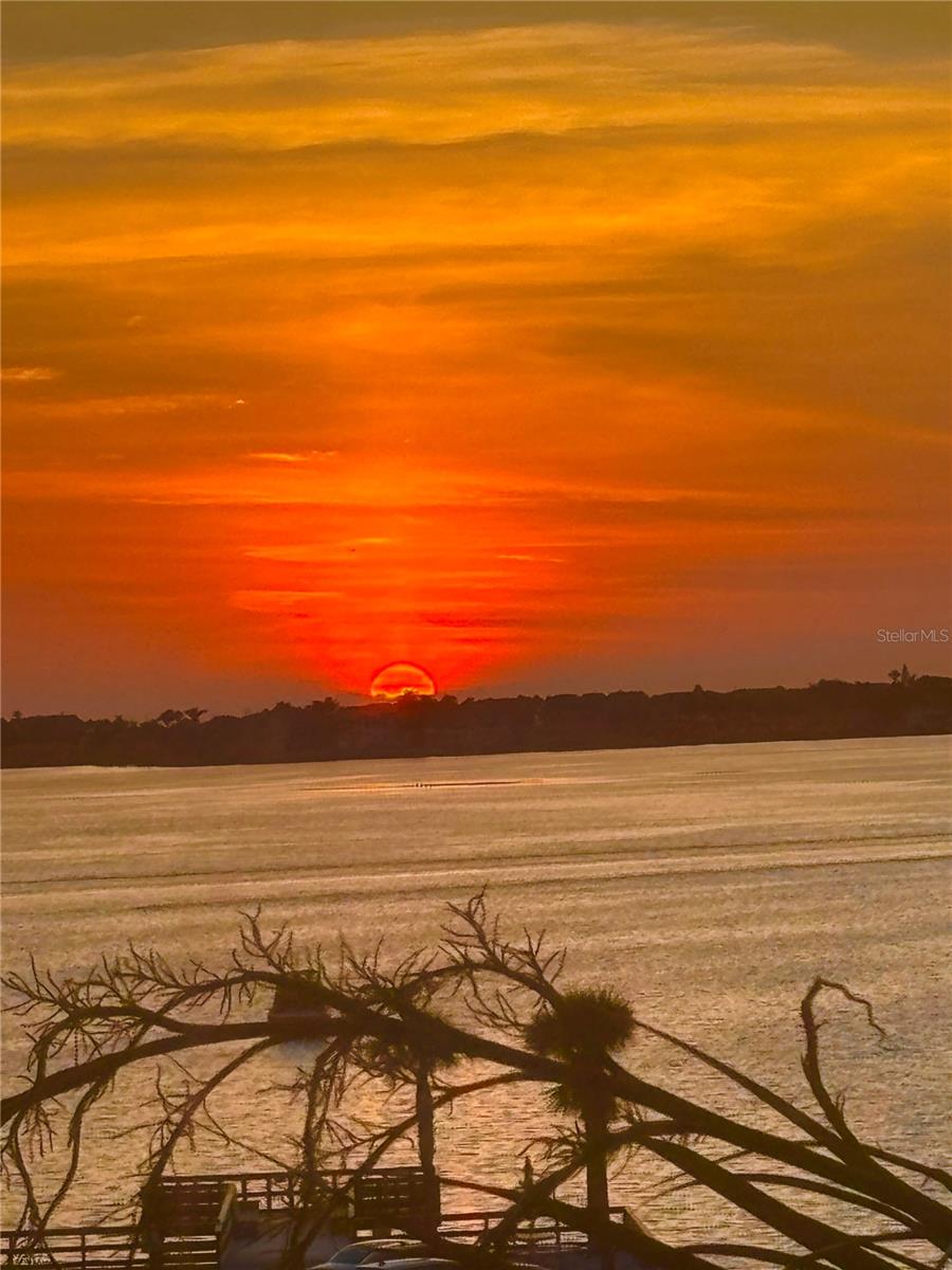 HARBOUR CLUB CONDO - Residential