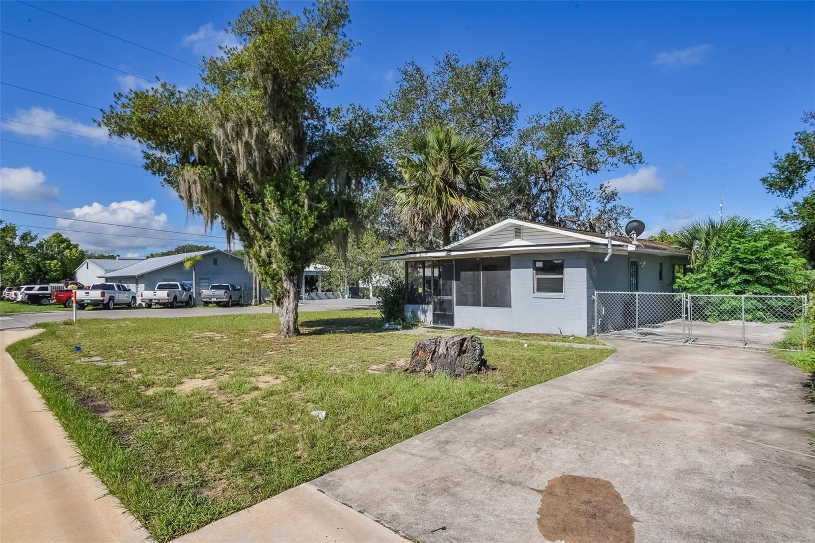 EUSTIS BISHOPS SUB - Residential Lease