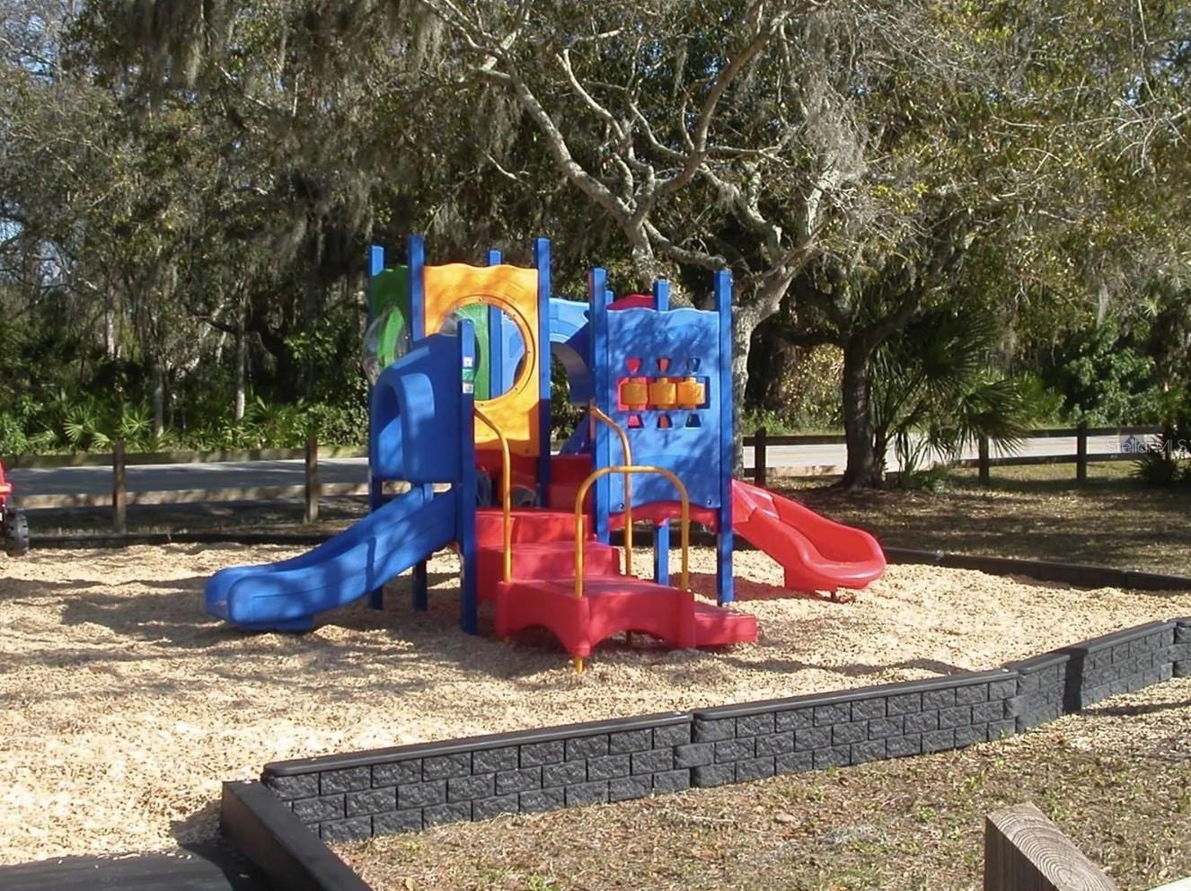 PHILLIPPE PARK REARRANGEMENT - Residential Lease