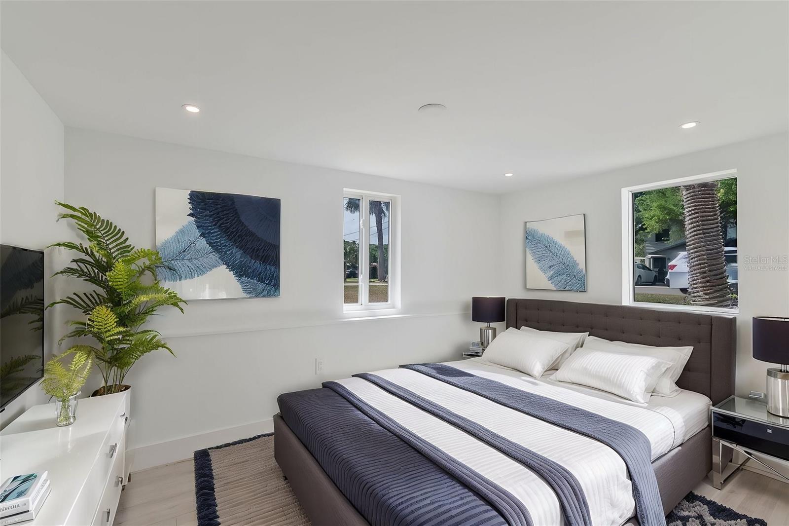 NEW SMYRNA BEACH - Residential Income