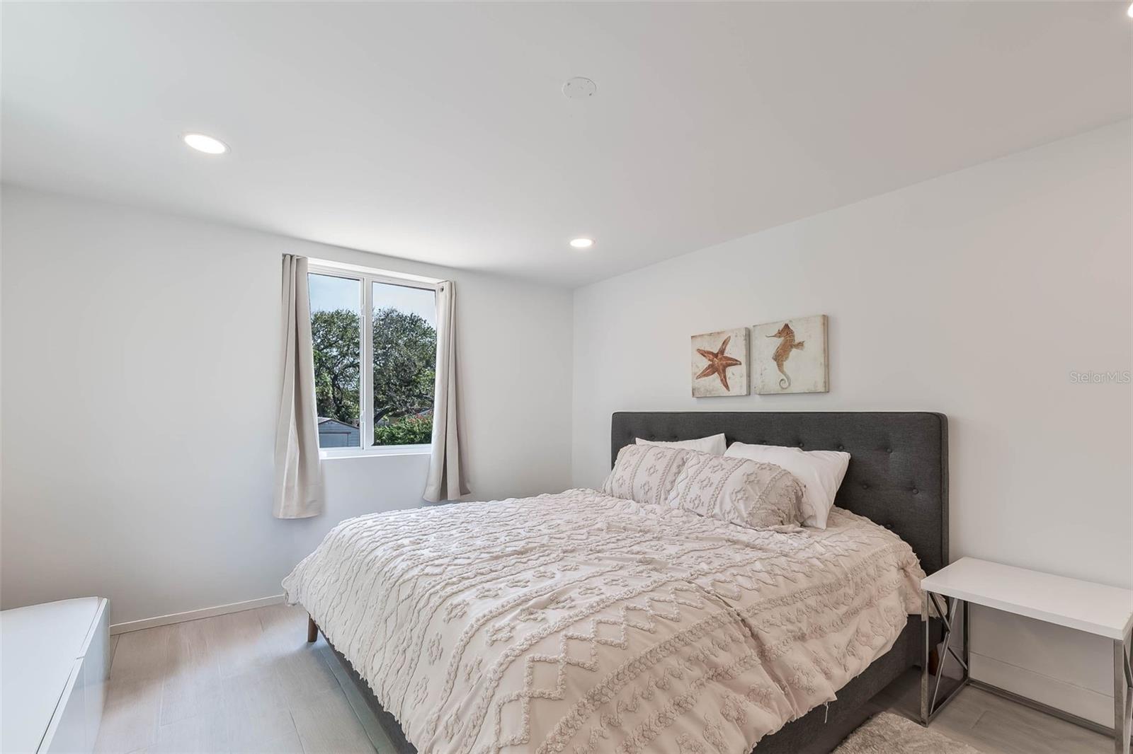 NEW SMYRNA BEACH - Residential Income