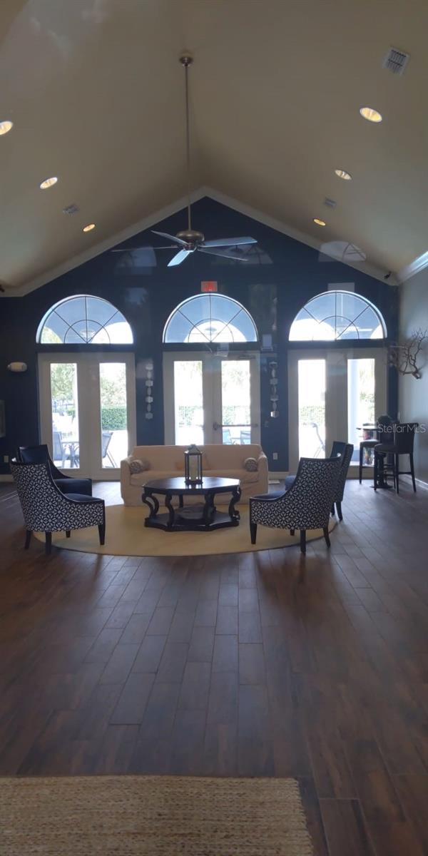 SAVANNAH PINES CONDO - Residential Lease