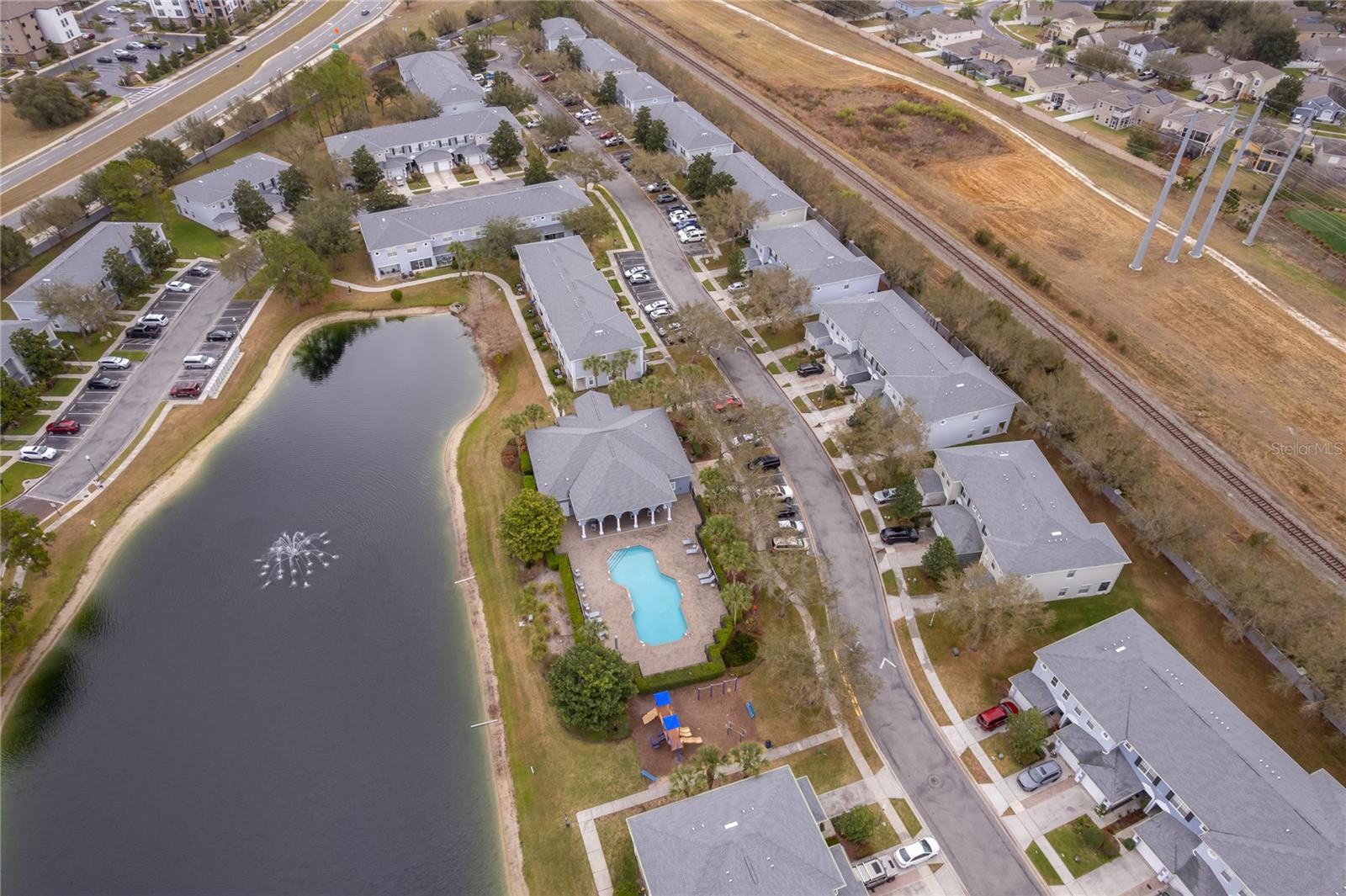 SAVANNAH PINES CONDO - Residential Lease