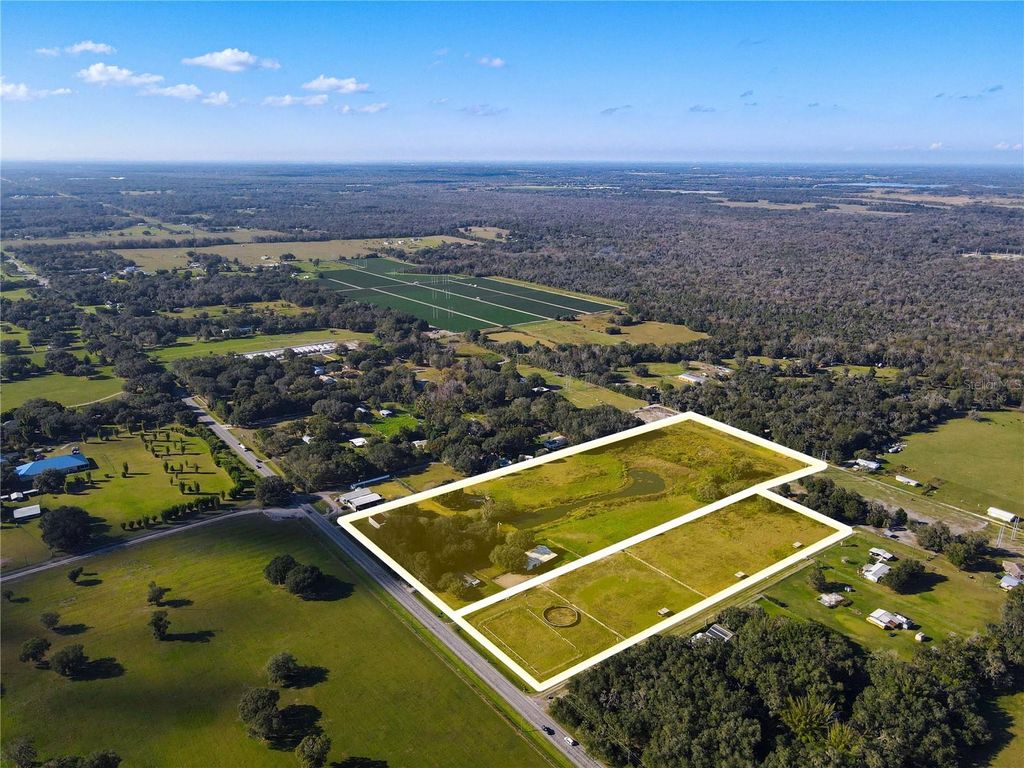 Photo of 8719 Lithia Pinecrest Road, Lithia, FL 33547 (MLS # TB8472229)