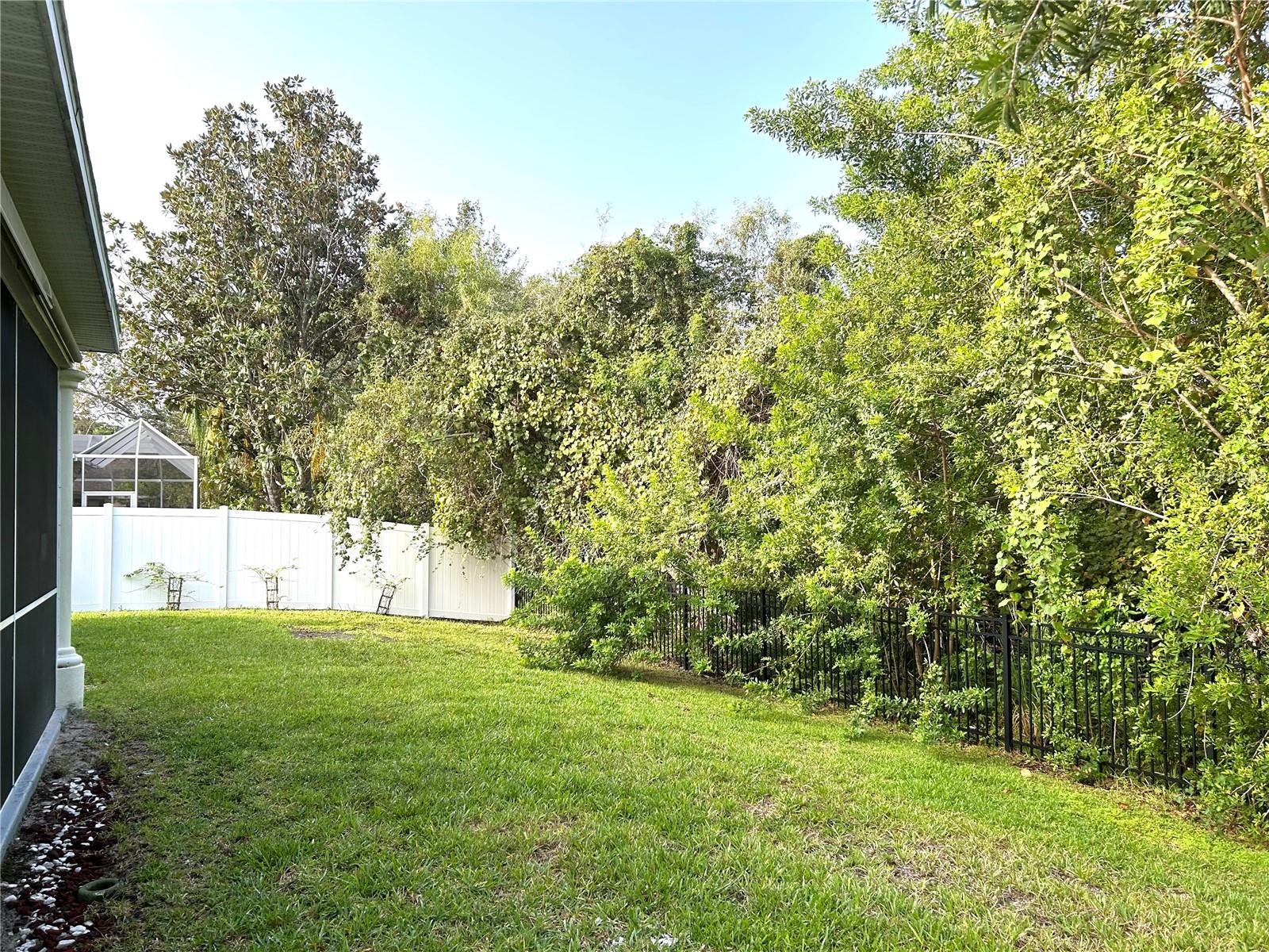 ASHLEY TRACE AT UNIVERSITY PLACE - Residential Lease