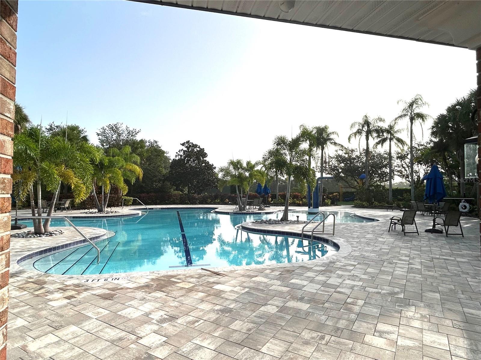 ASHLEY TRACE AT UNIVERSITY PLACE - Residential Lease