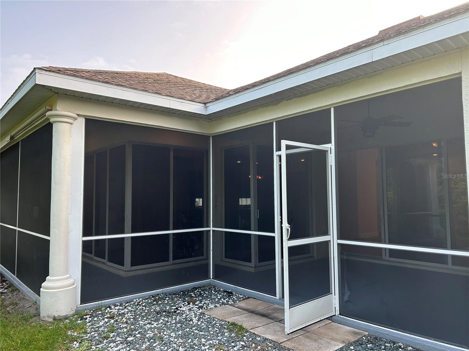 ASHLEY TRACE AT UNIVERSITY PLACE - Residential Lease