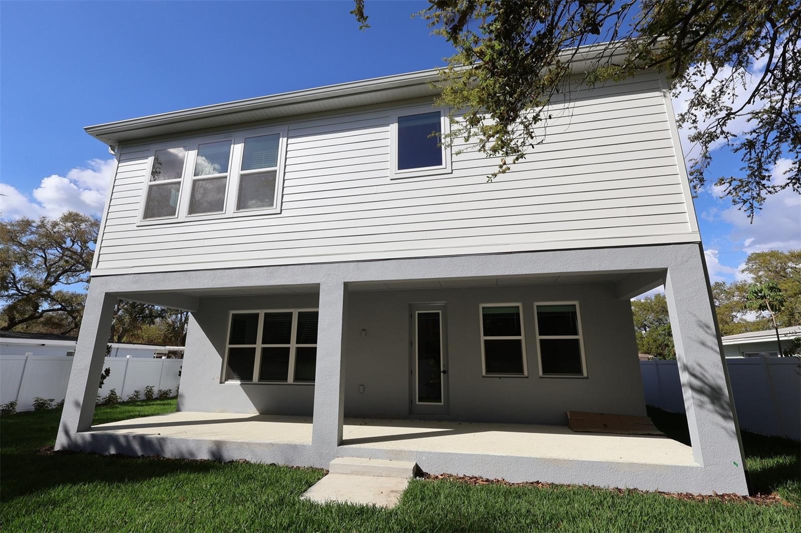 BAYHILL ESTATES 2ND ADDITION - Residential