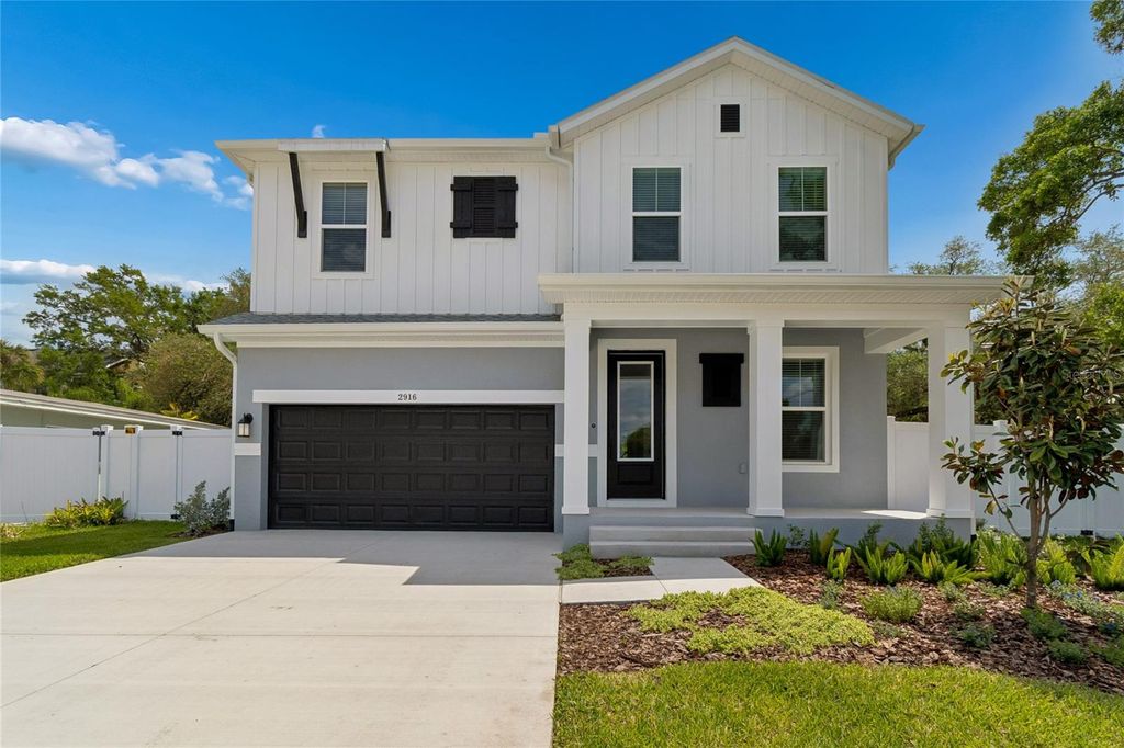 Photo of 2916 W Ellis Drive, Tampa, FL 33611 (MLS # TB8486037)