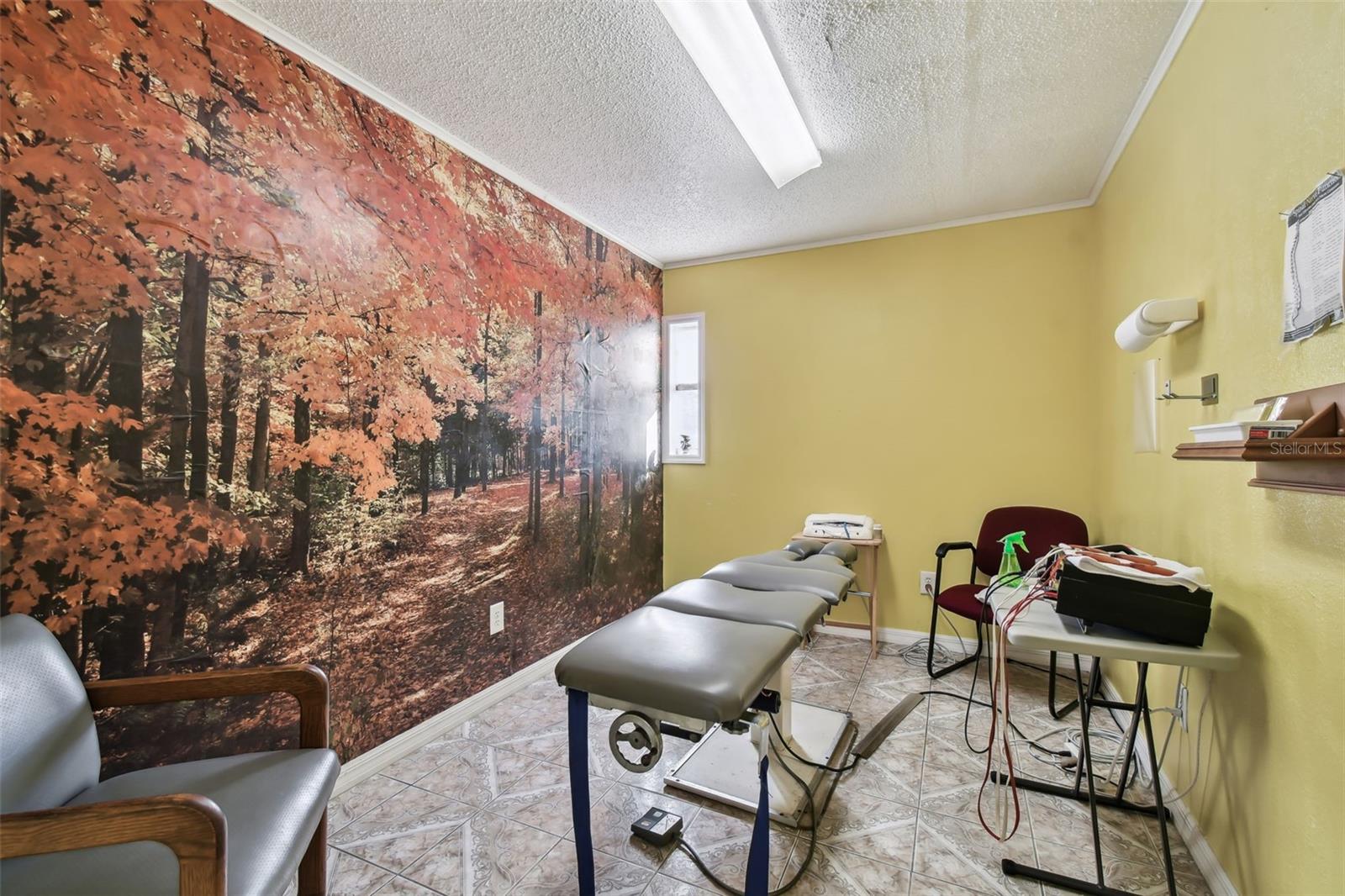 GOLDEN ACRES - Commercial Sale