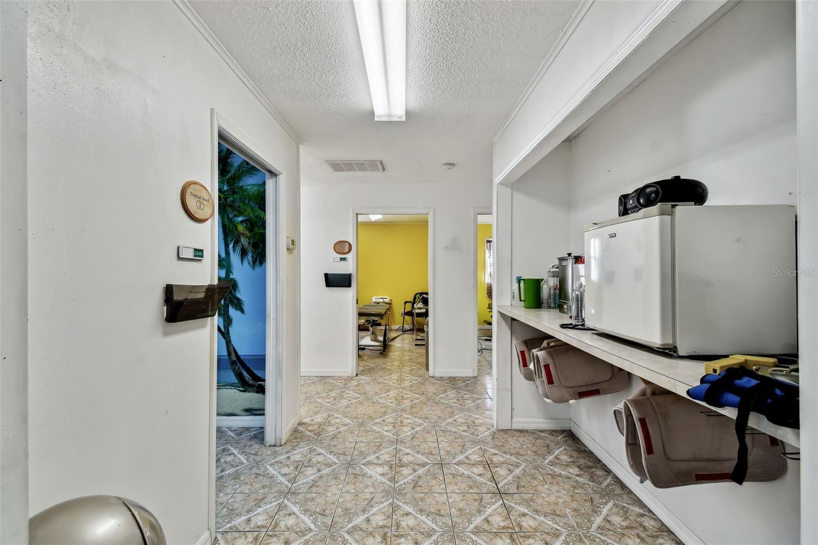 GOLDEN ACRES - Commercial Sale