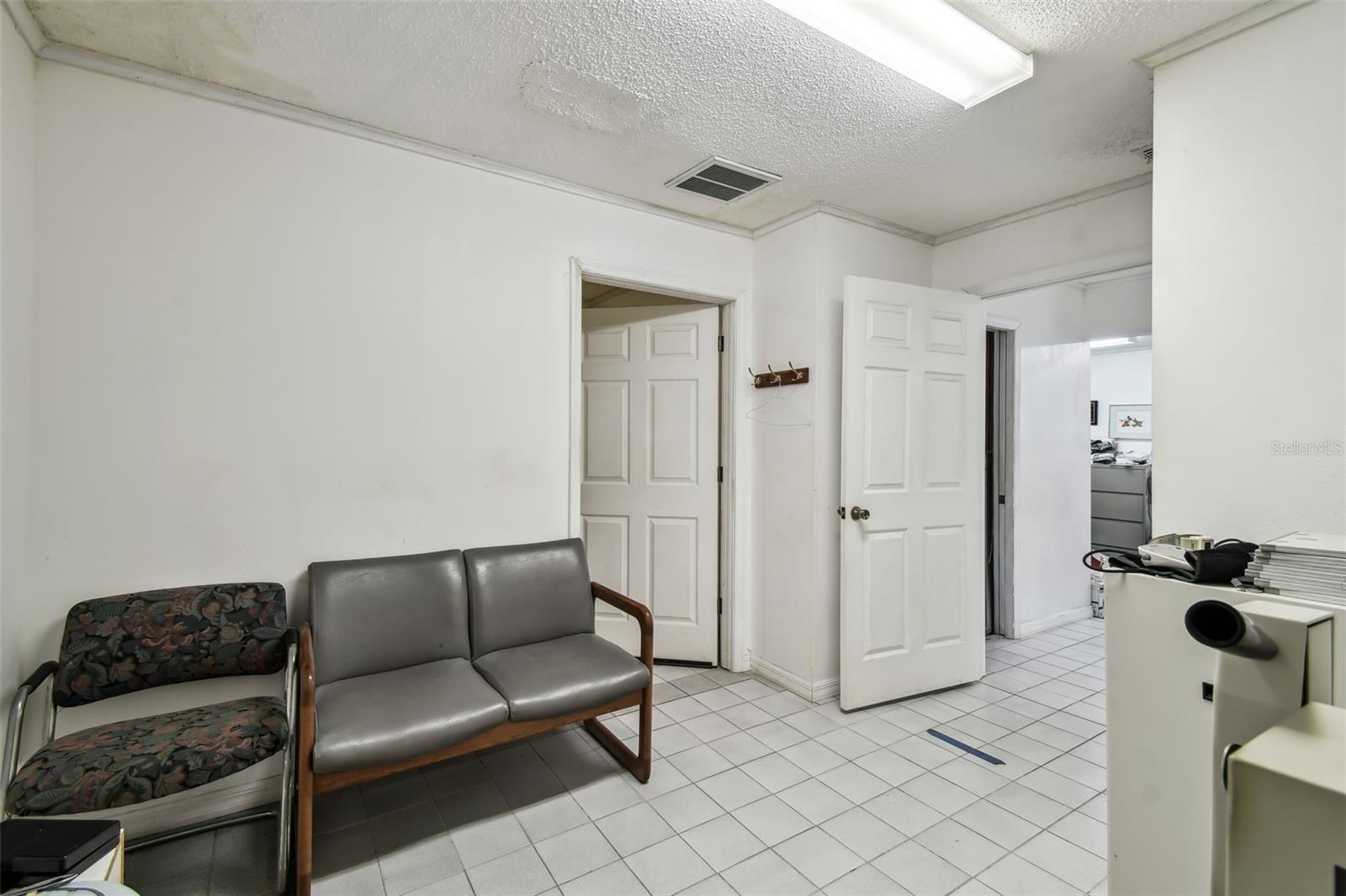 GOLDEN ACRES - Commercial Sale