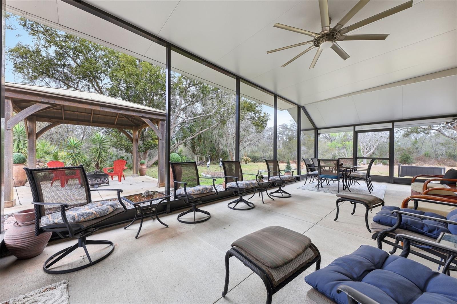 POLO PARK ESTATES - Residential