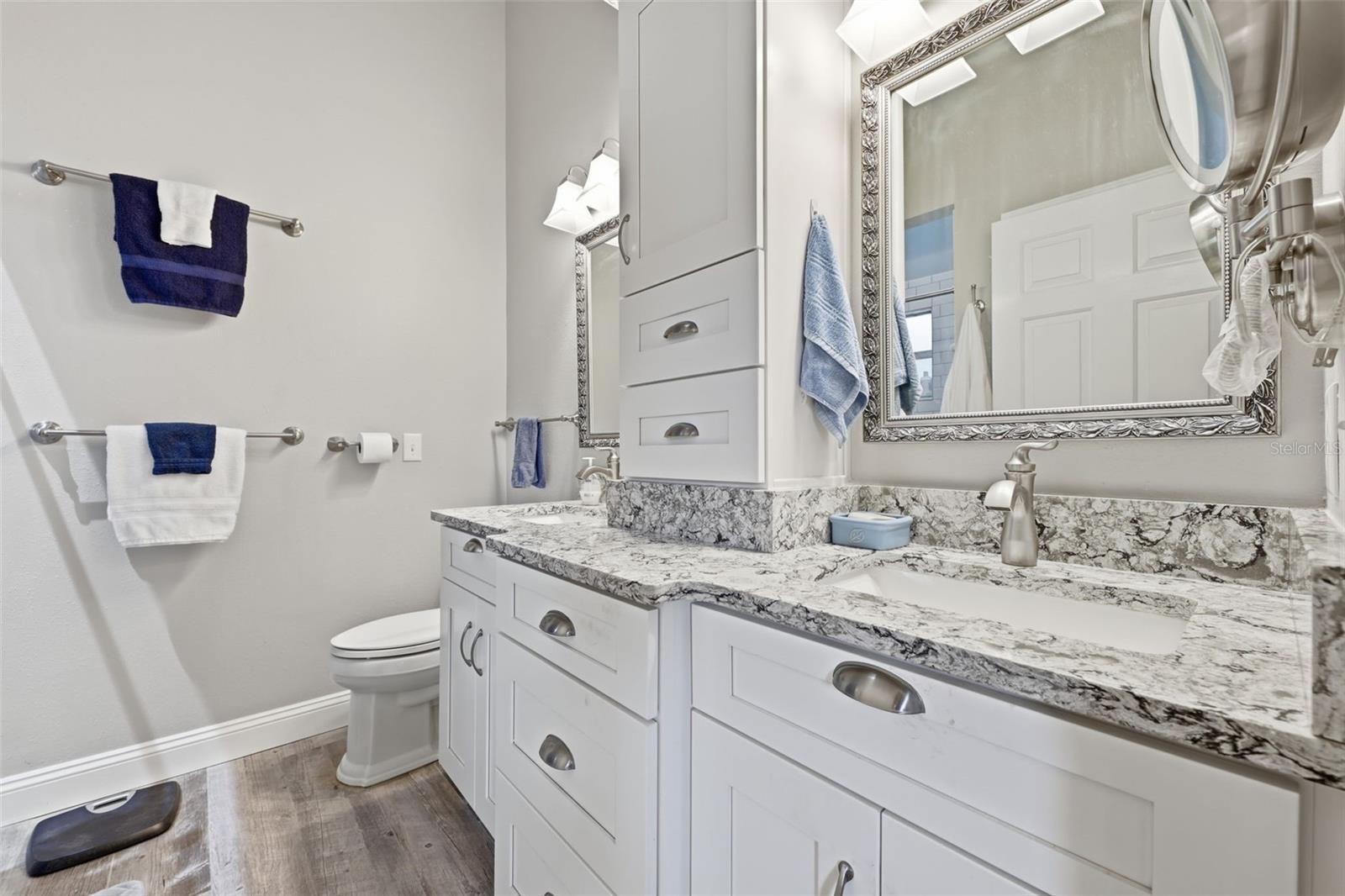 POLO PARK ESTATES - Residential