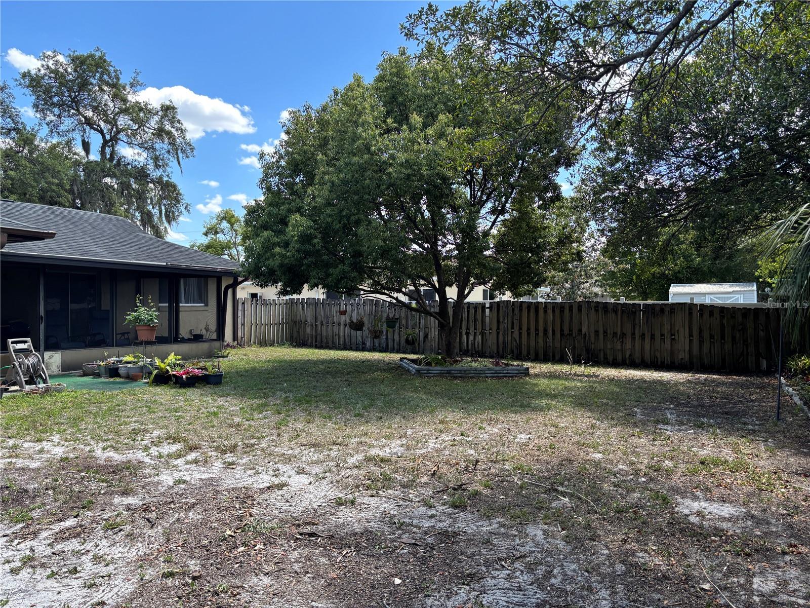 DELTONA LAKES UNIT 07 - Residential