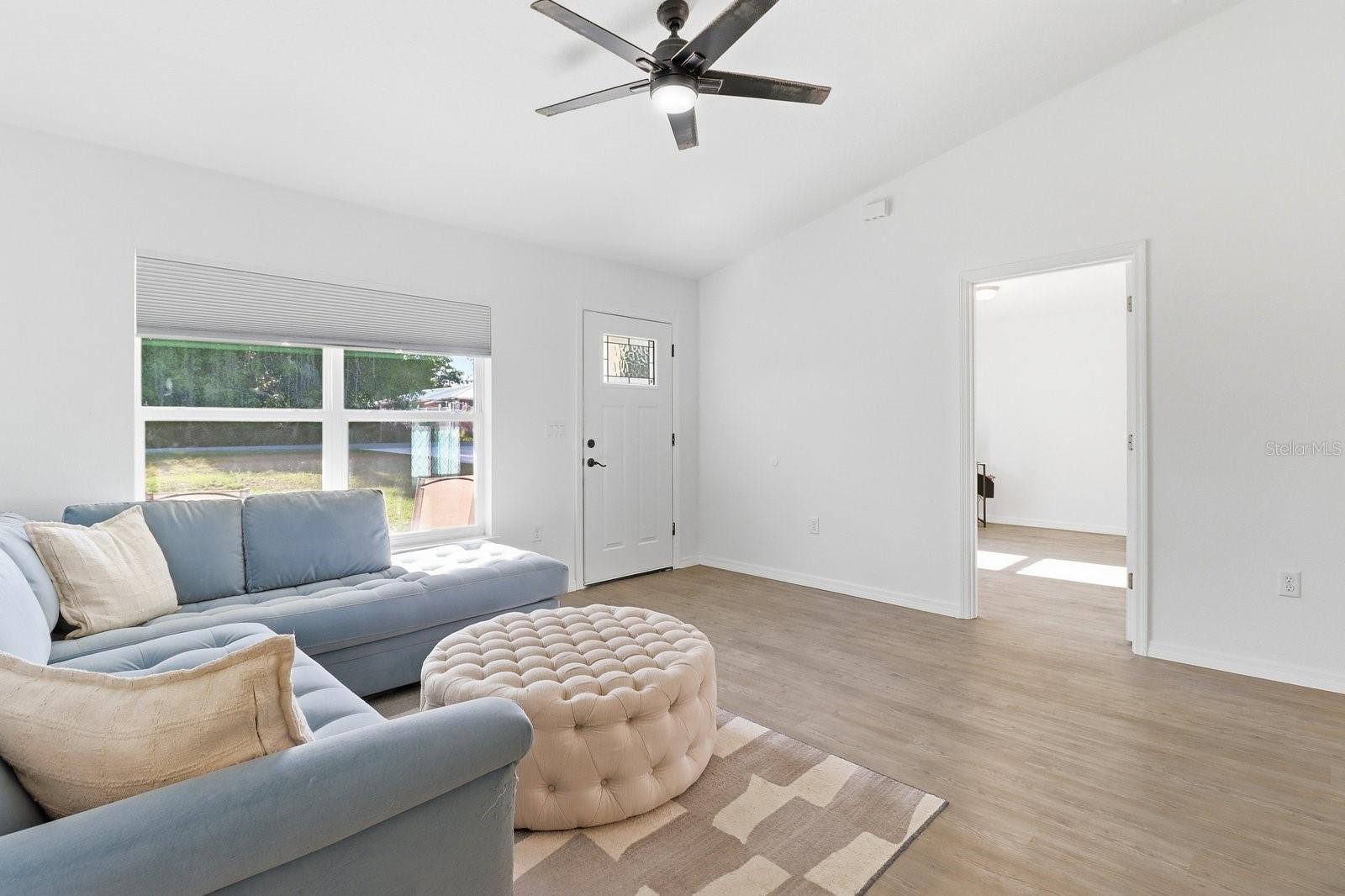 OCALA RDG 05 - Residential