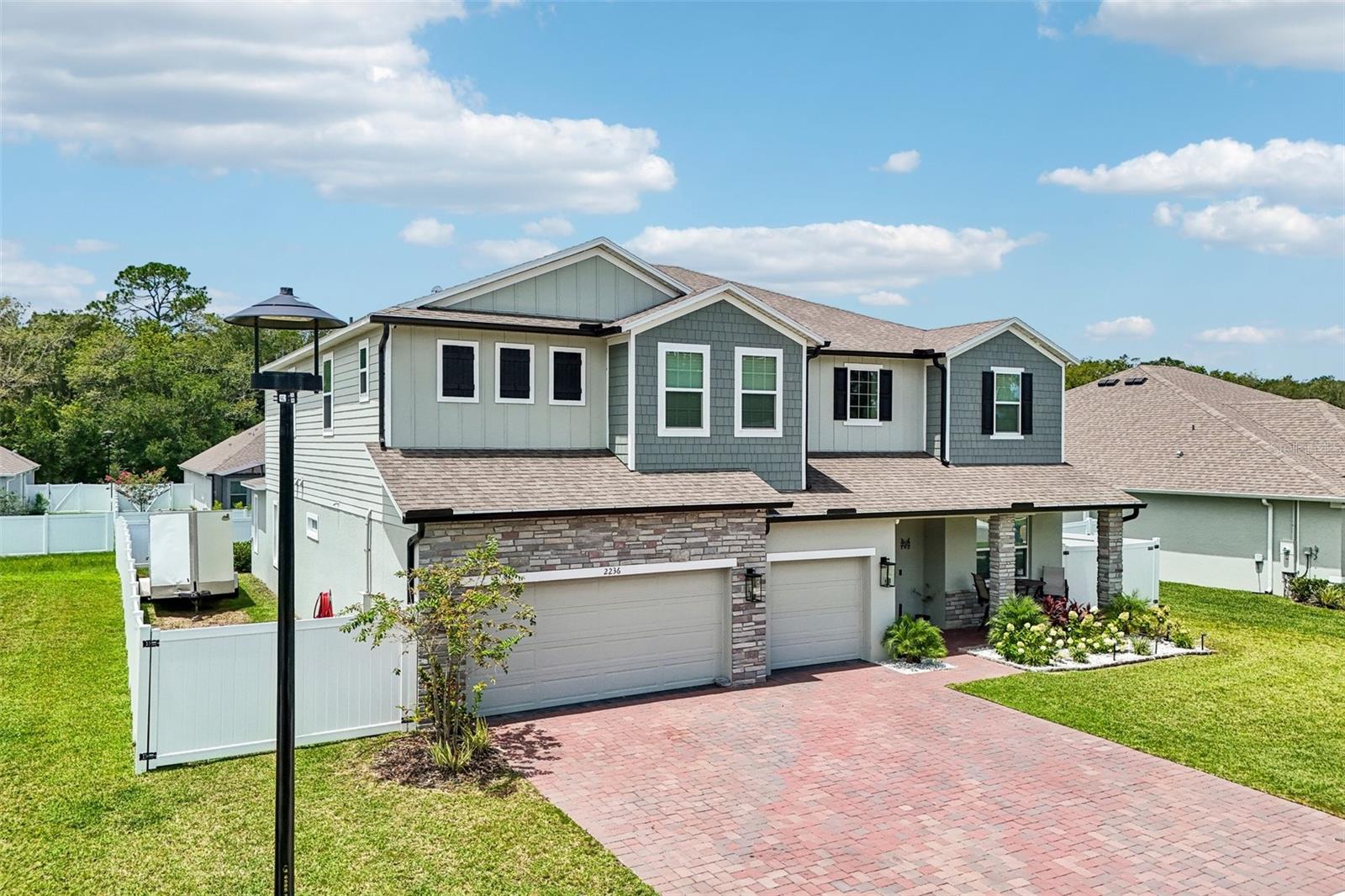 2236 ELEGANT MANOR CIRCLE