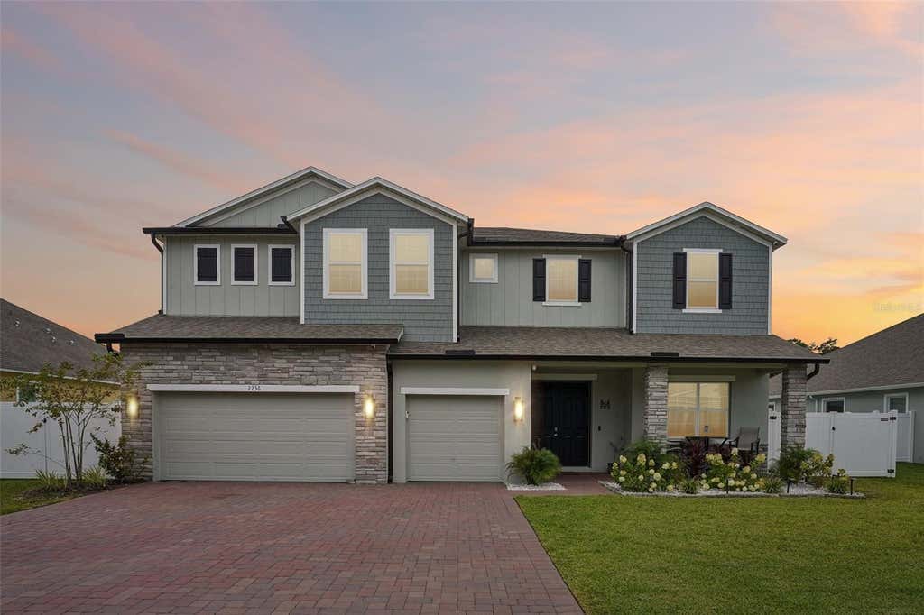 Photo of 2236 Elegant Manor Circle, Edgewater, FL 32141 (MLS # O6428868)