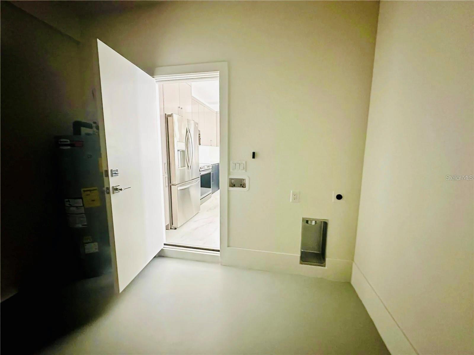 DREW PARK - Residential Lease