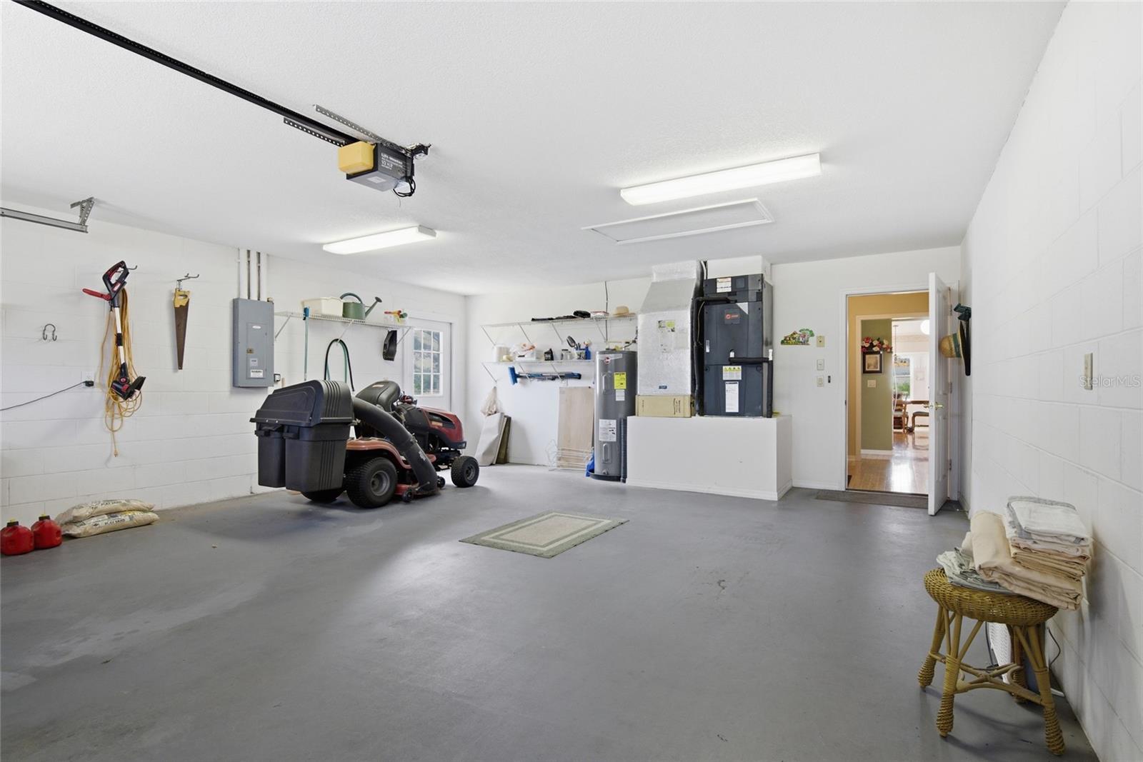 QUAIL MEADOW - Residential