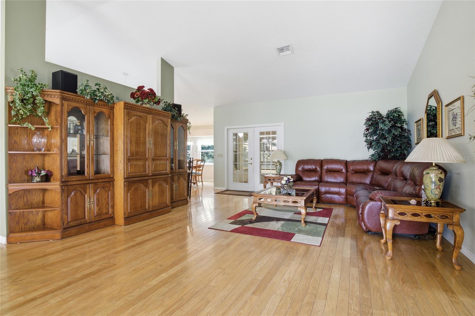 QUAIL MEADOW - Residential