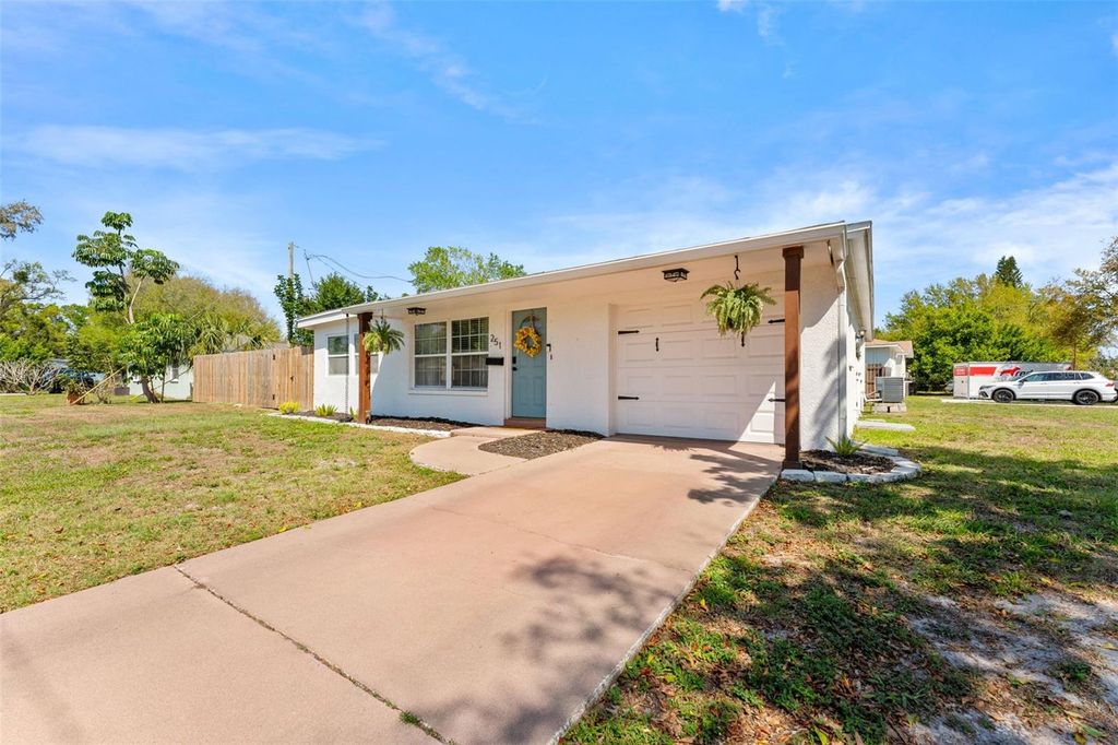 Photo of 251 Davison Avenue NE, St Petersburg, FL 33703 (MLS # TB8485244)