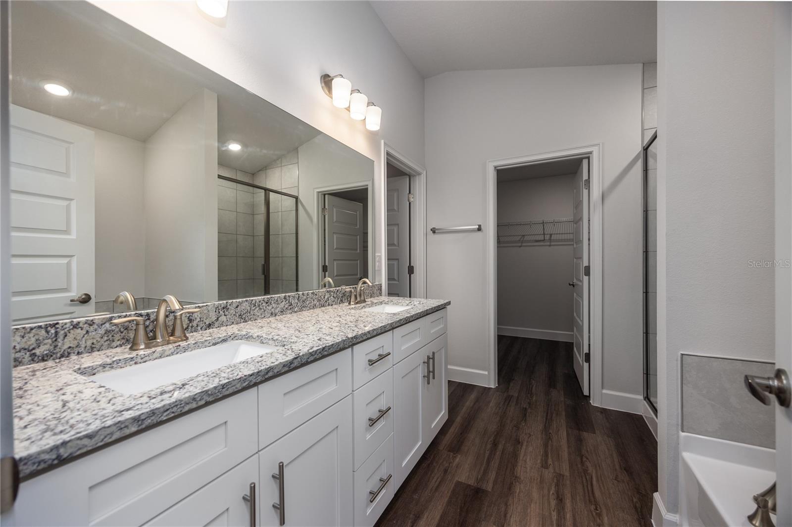 COUNTRY WAY SOUTH-PHASE 2 - Residential