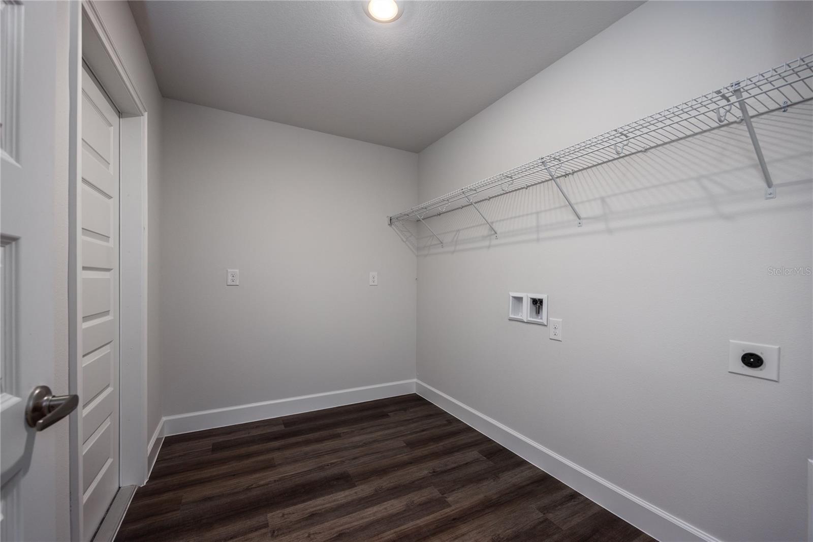 COUNTRY WAY SOUTH-PHASE 2 - Residential