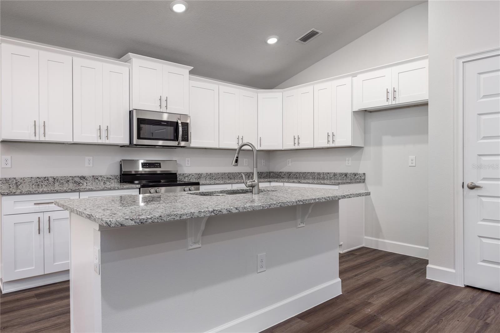 COUNTRY WAY SOUTH-PHASE 2 - Residential