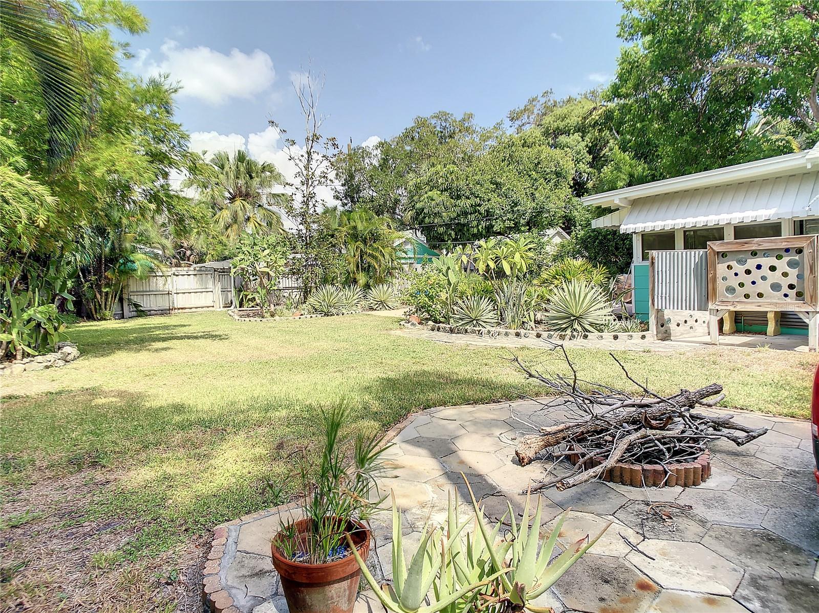 VETERAN PARK - Residential