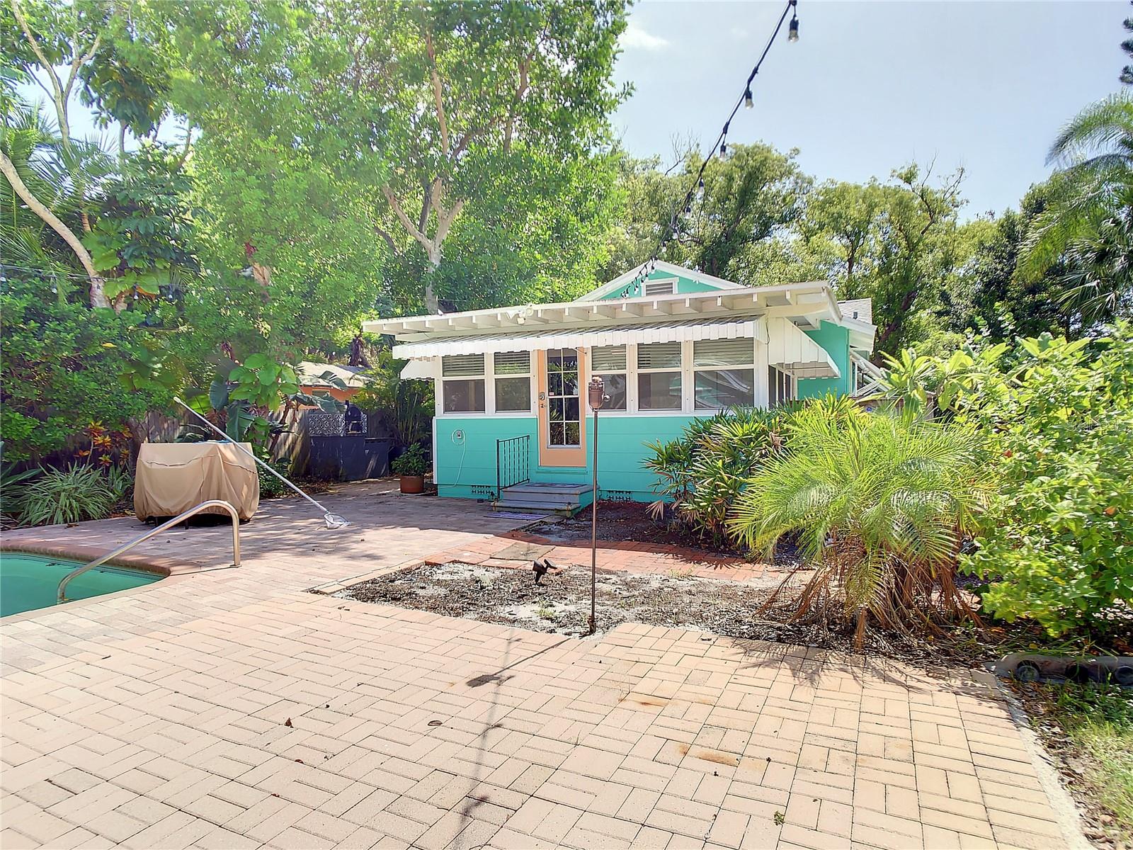 VETERAN PARK - Residential